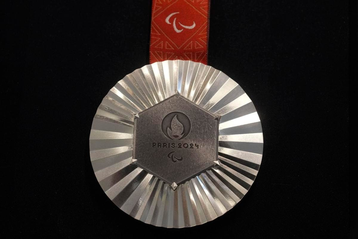 Photos: Medals for the 2024 Paris Olympics unveiled