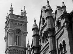 Black and White image of the church-like tower and roof of the Philadelphia masonic temple. 