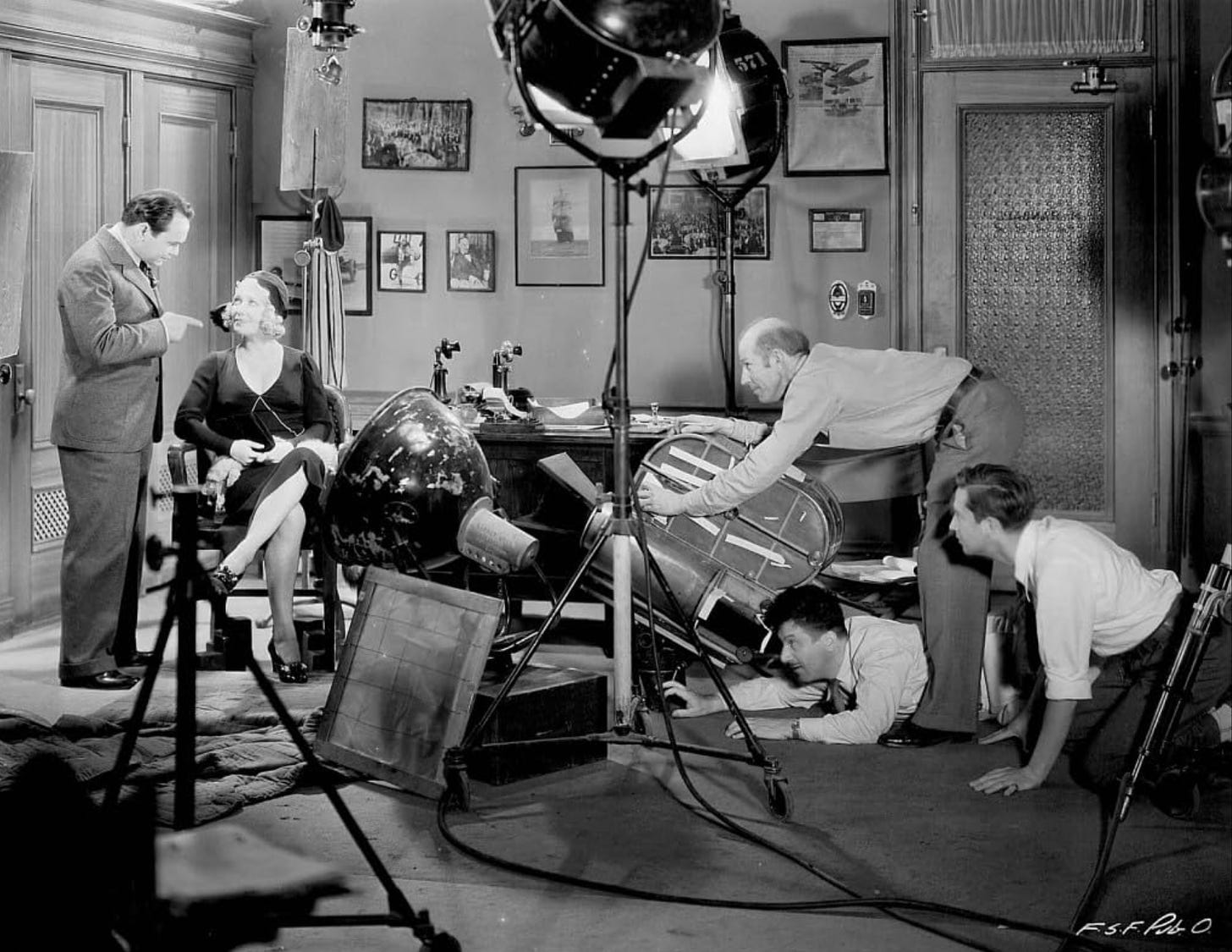 Edward G. Robinson & Ona Munson in a behind the scenes still from Five Star FInal