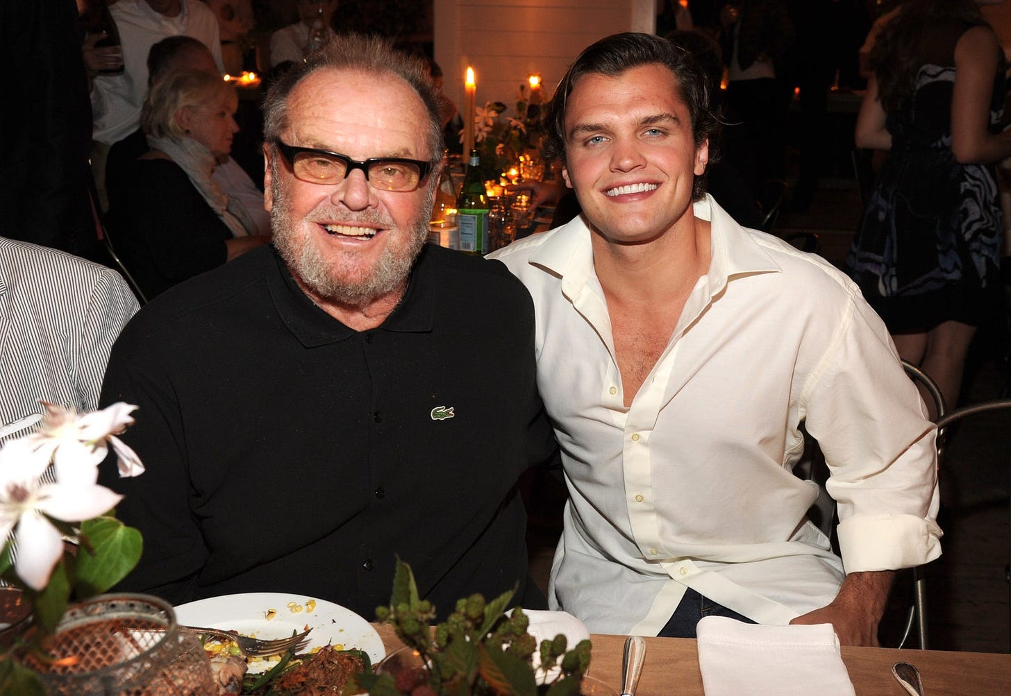 Jack Nicholson Y Ray Nicholson en una cena en el Apollo en los Hamptons en agosto de 2014.