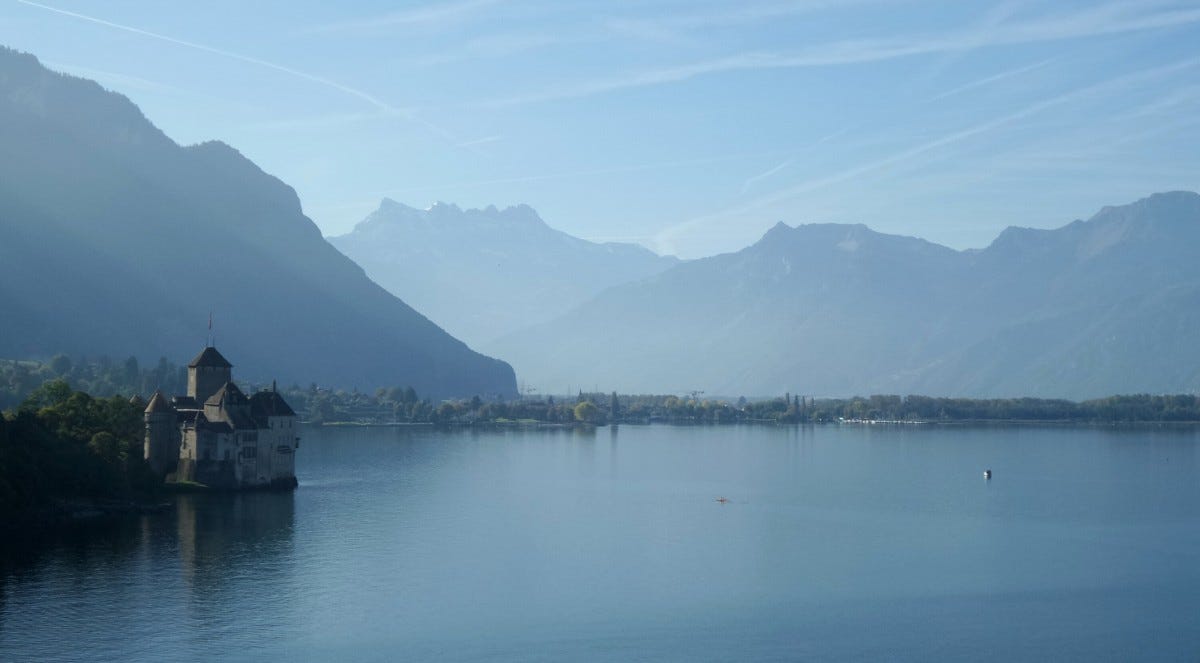 landscape, sea, water, mountain, morning, lake, mountain range, reflection, bay, castle, fjord, reservoir, body of water, switzerland, loch, lake geneva, atmospheric phenomenon