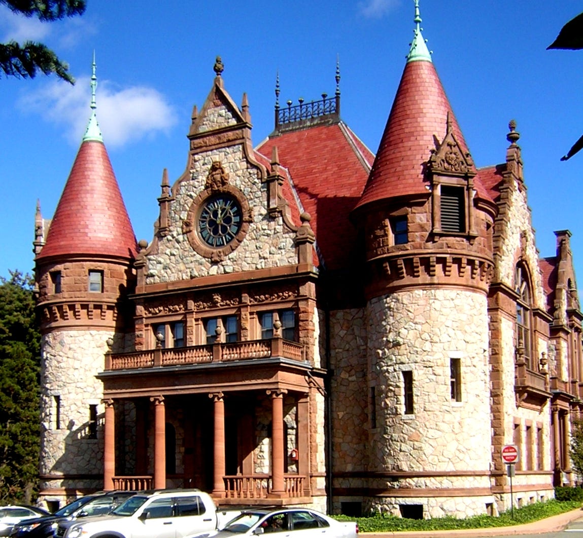 Wellesley, MA Town Hall – Wikimedia Commons