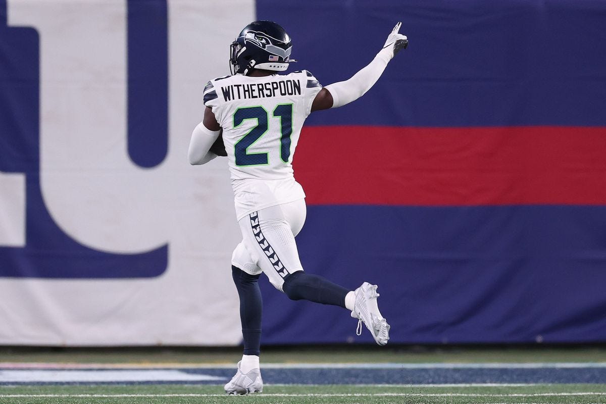 Seahawks defense feasts on Giants in dominant 'Monday Night Football' win |  The Spokesman-Review