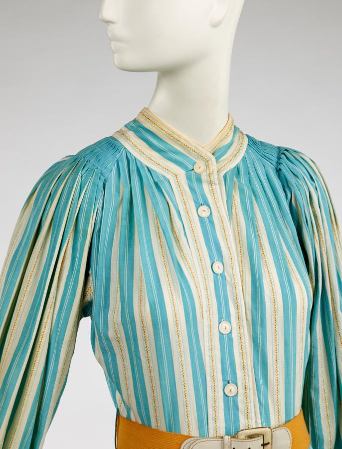 File:Claire McCardell day dress, blue and white striped cotton, early 1950s  03.jpg - Wikimedia Commons