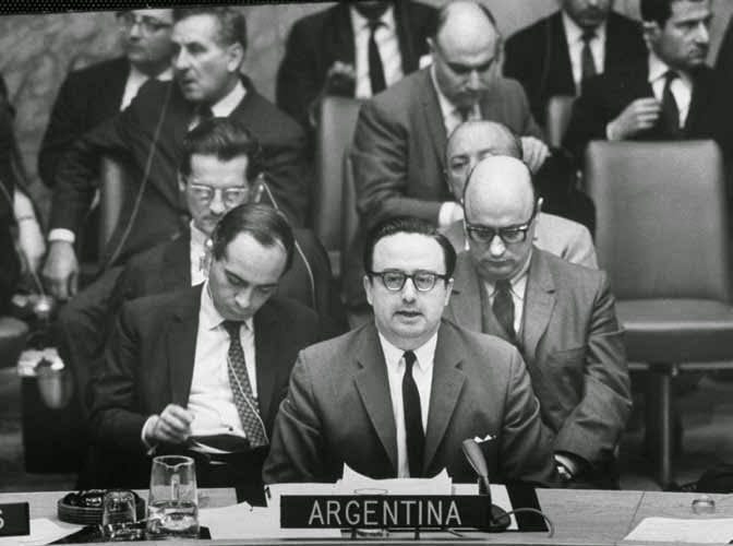 A 55 años del último e histórico logro de la diplomacia argentina sobre la  cuestión Malvinas - Infobae