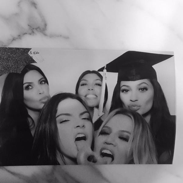 kylie jenner graduation party