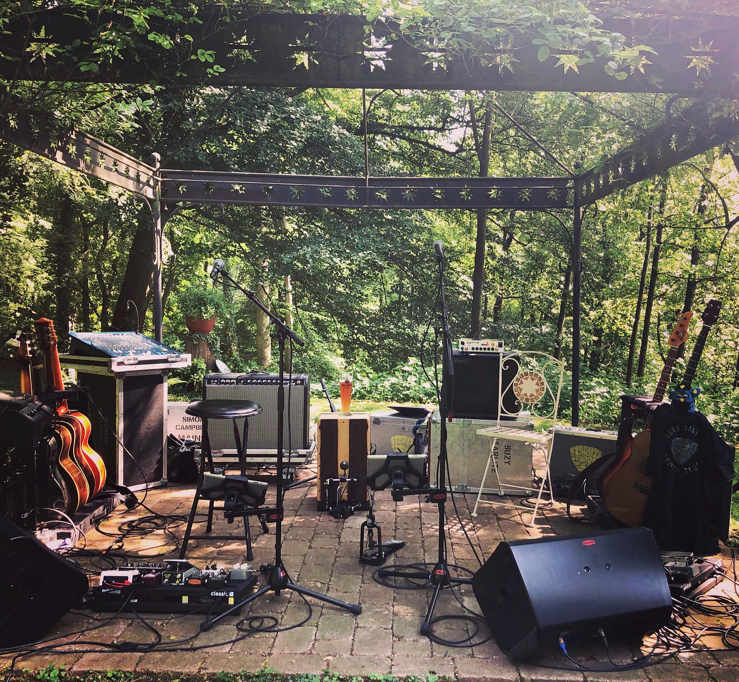 Musical equipment in a garden 