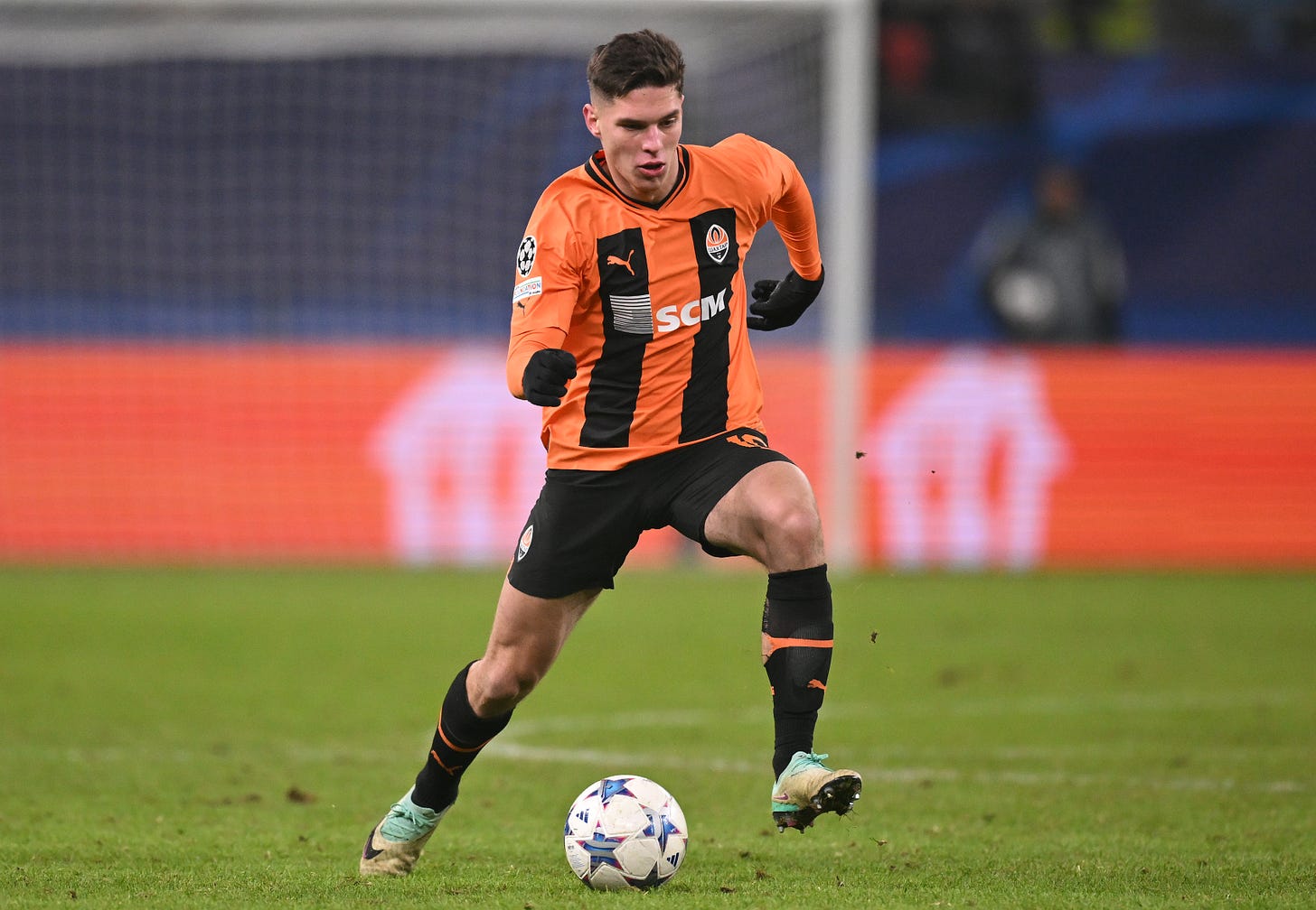Heorhiy Sudakov pictured playing for Shakhtar Donetsk in the 2023/24 edition of the UEFA Champions League