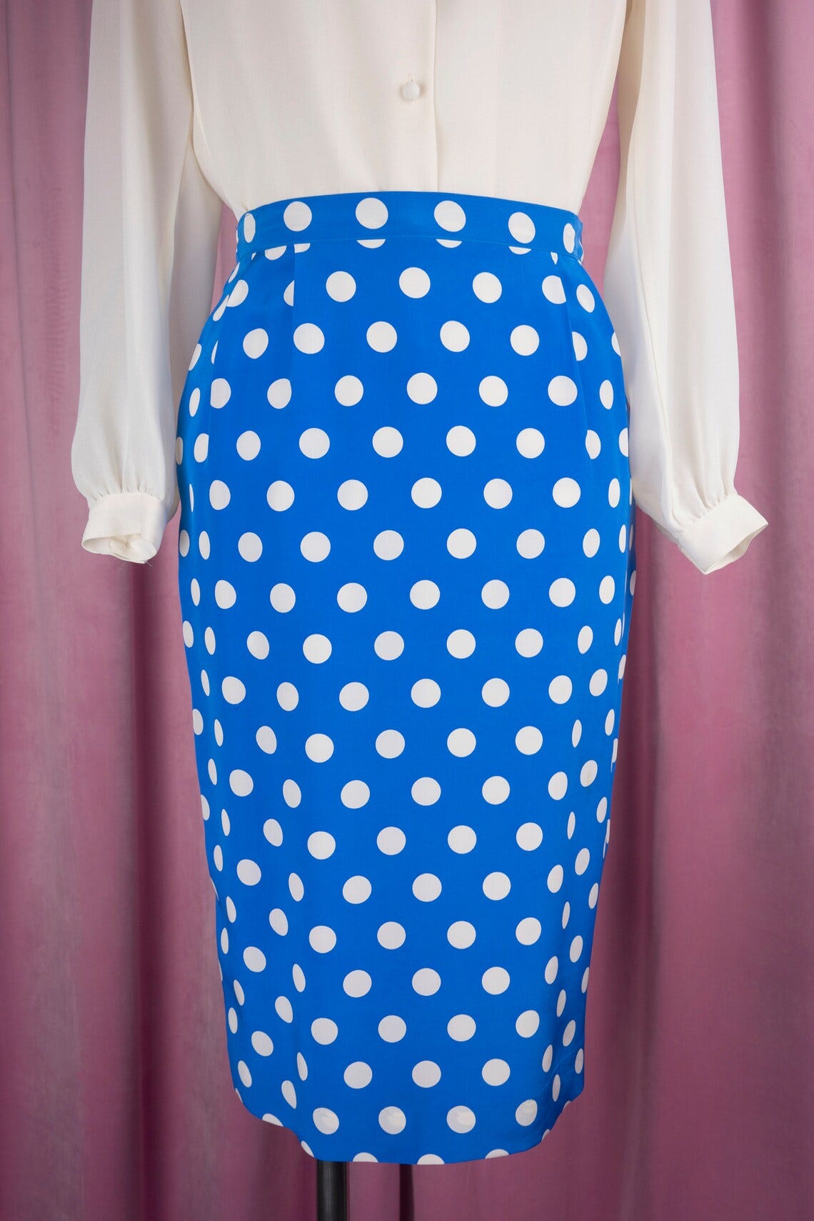 Beautiful Vintage 80s Sky Blue and Ivory 100% Silk Polka Dot Pencil Skirt by Julie Francis image 2