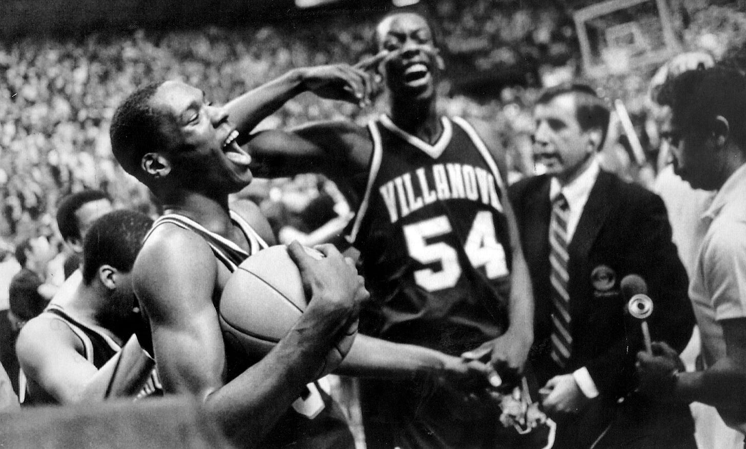 Villanova beats Georgetown again in 1985 NCAA title game