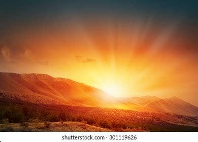 278,310 Rising Sun Images, Stock Photos, 3D objects, & Vectors ...