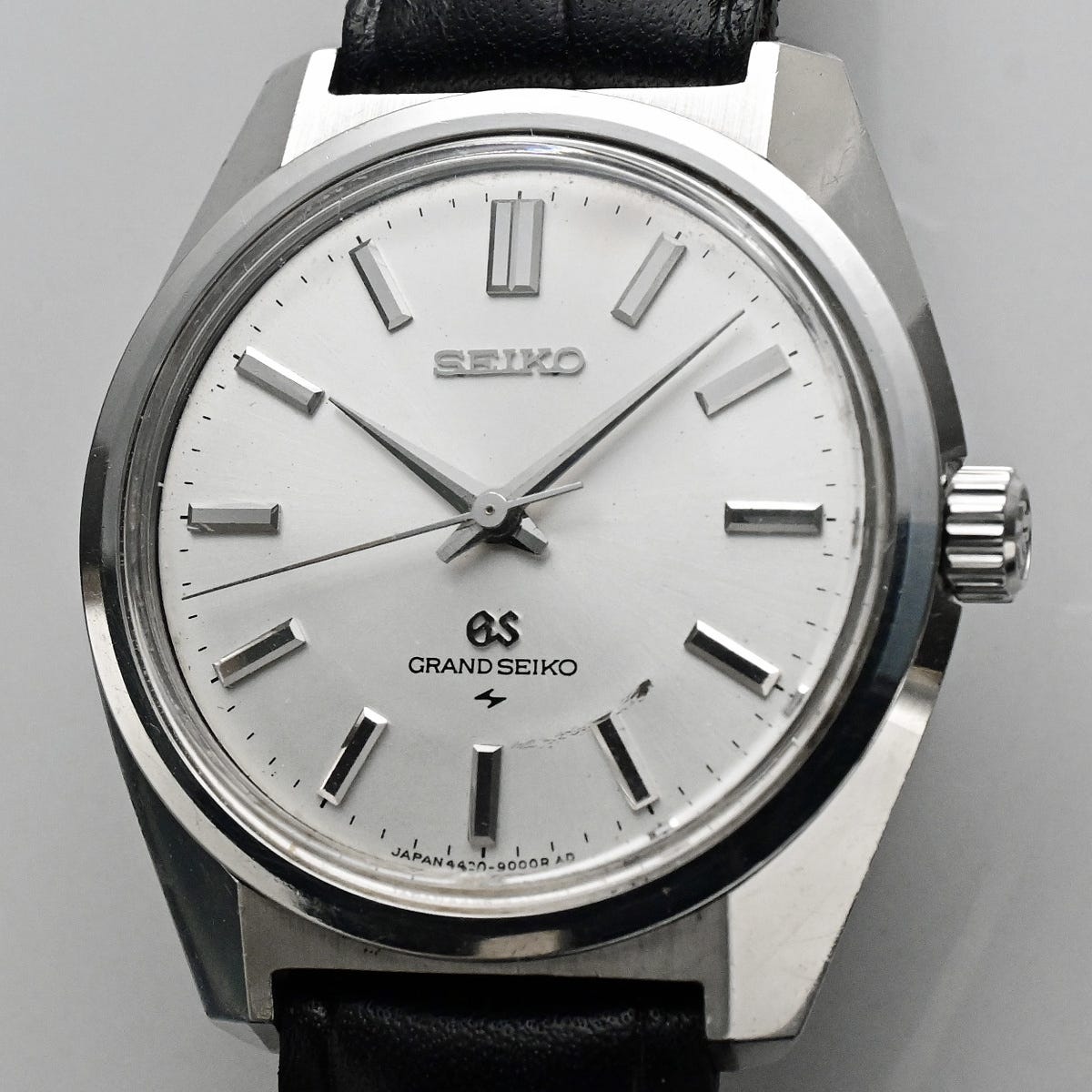 ４４グランドセイコー 手巻 ２７石 ステンレスケース GRAND SEIKO 44GS 4420-9000 稼動確認済