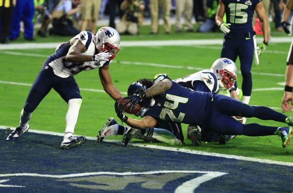 marshawn lynch grabs bradys crotch again for super bowl xlix 2015