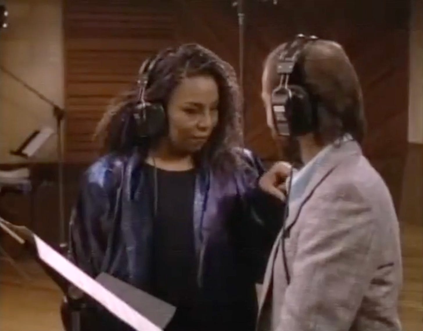 Roberta Flack poking Lee Greenwood