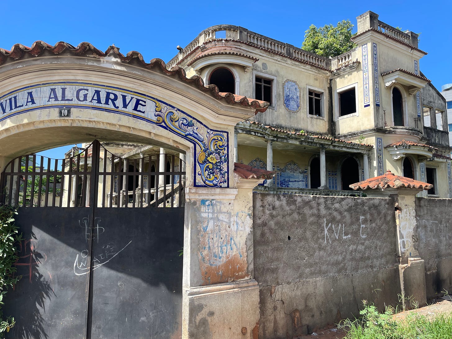 Vila Argarve was a Portuguese torture center in Mozambique in colonial times.