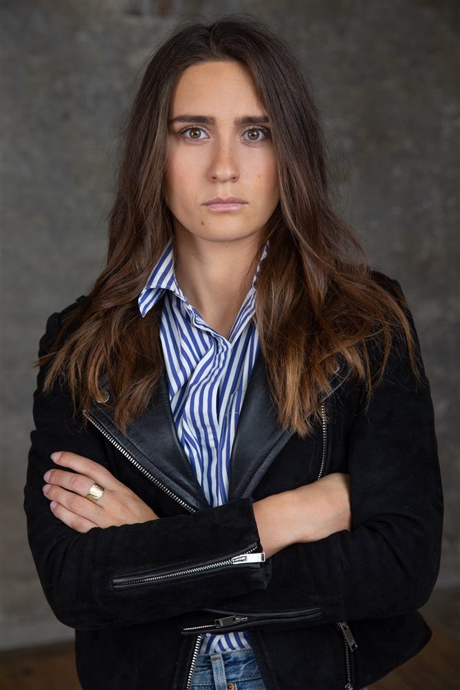 Élise BORDET- Fiche Artiste - Artiste interprète - AgencesArtistiques.com :  la plateforme des agences artistiques