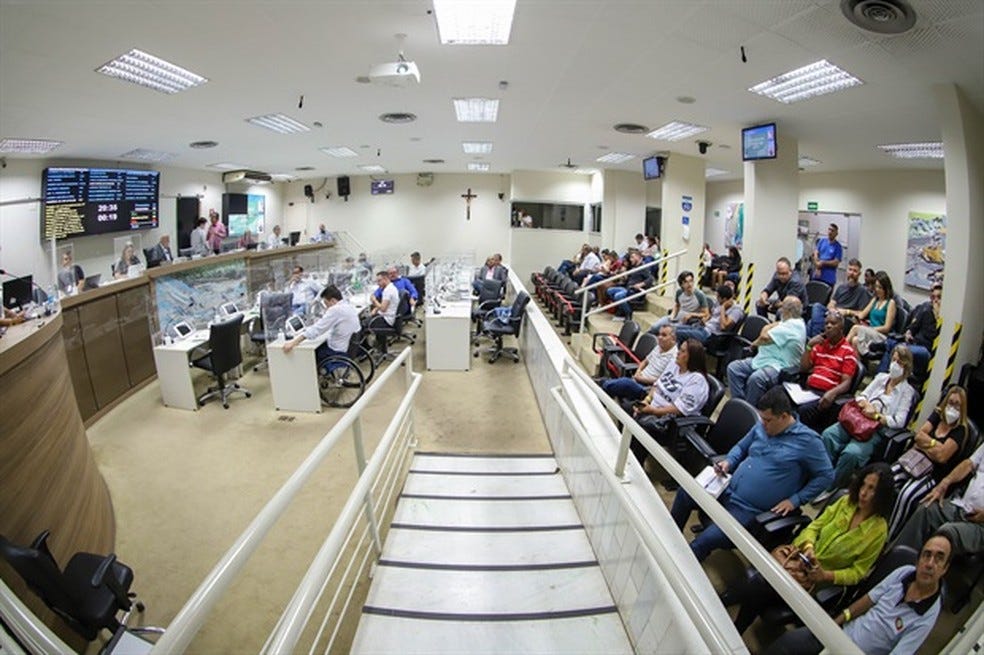 Projeto foi aprovado em sessão da Câmara desta quinta-feira (15), em Piracicaba — Foto: Guilherme Leite