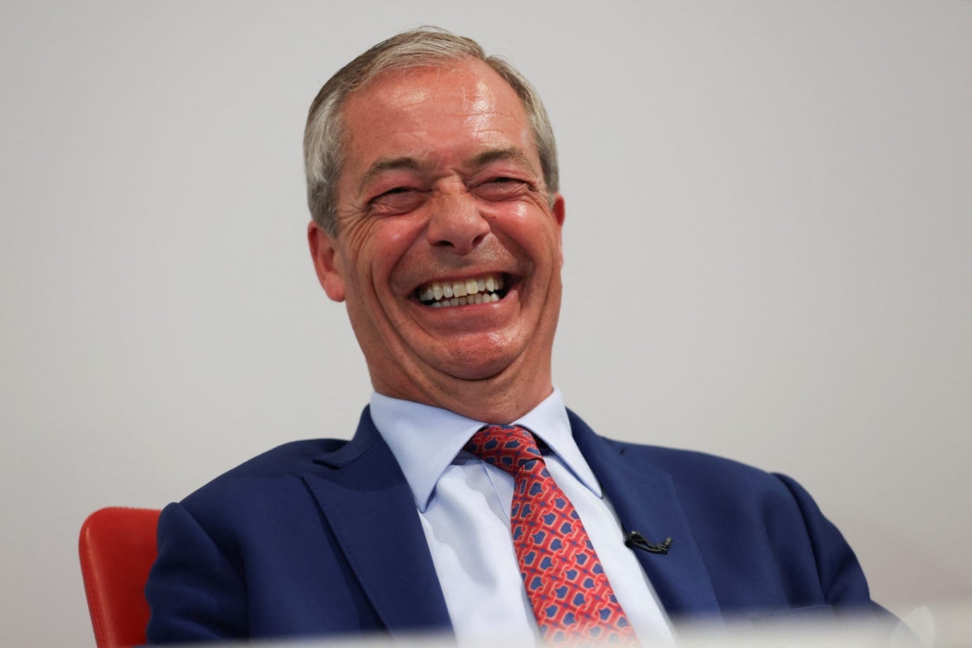 Nigel Farage Loves Migrants – As Long As They Travel By Private Jet |  Novara Media