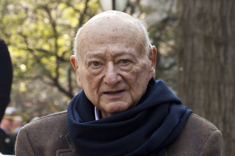 Former mayor Ed Koch attends opening ceremony for Veteran's Day Parade in Madison Square Park.