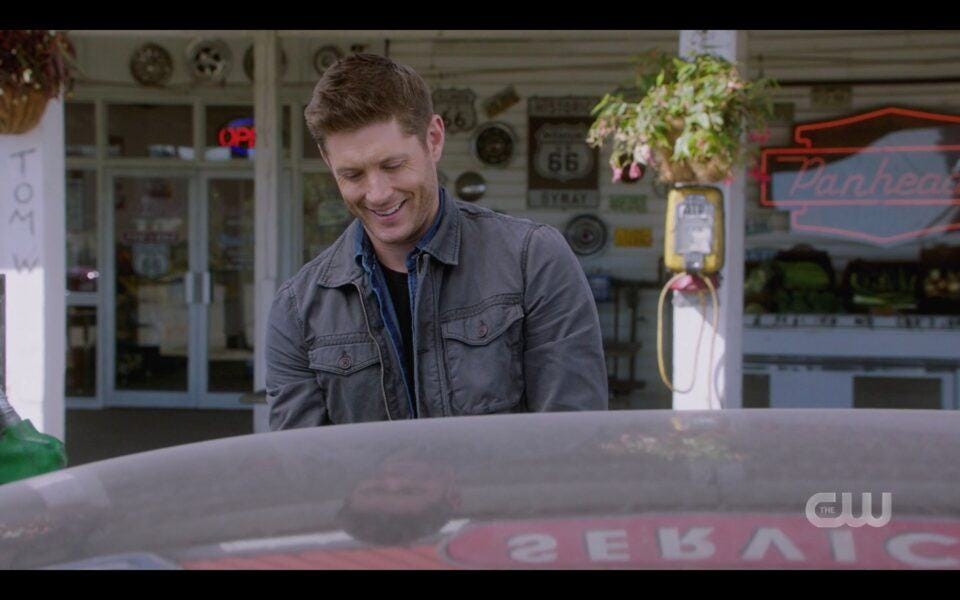 SPN Dean Winchester happy to have Miracle dog in Baby 1519