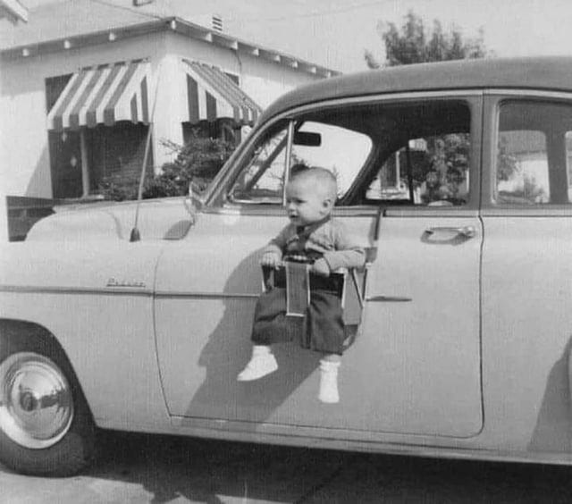 The all new baby safety seat. Never leave your kid inside a hot car while  you shop again. Late 1950s, early 1960s. : r/OldSchoolCool