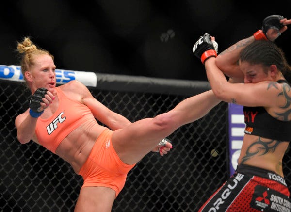 holly holm beats raquel pennington ufc 184 mma 2015