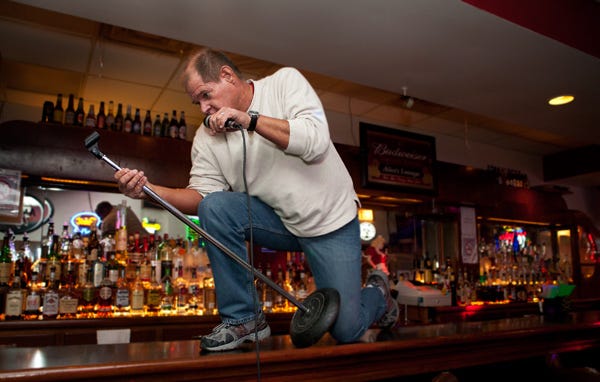 Fred Wood, the karaoke keeper - Chicago Reader