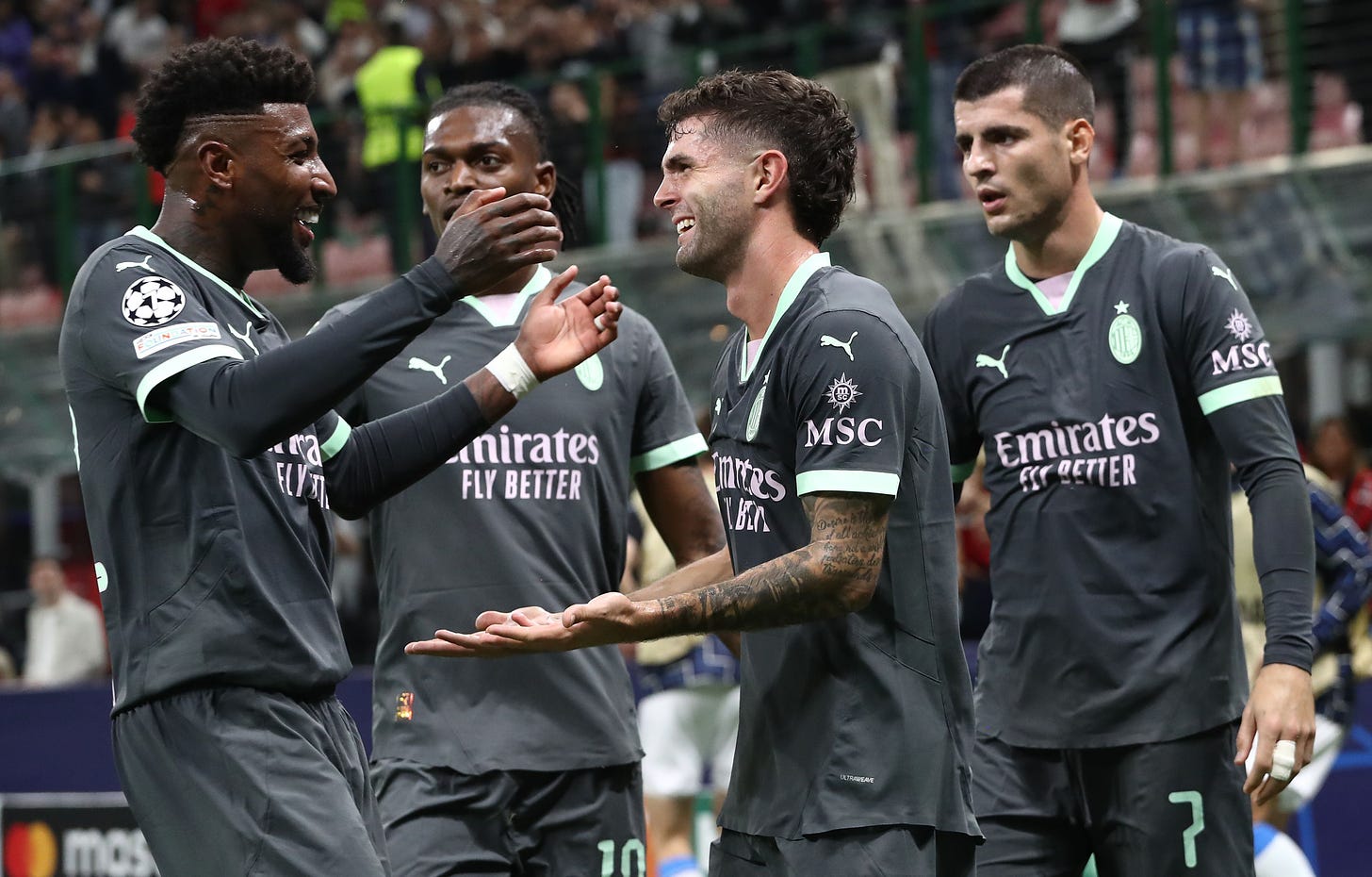 Christian Pulisic with his AC Milan teammates