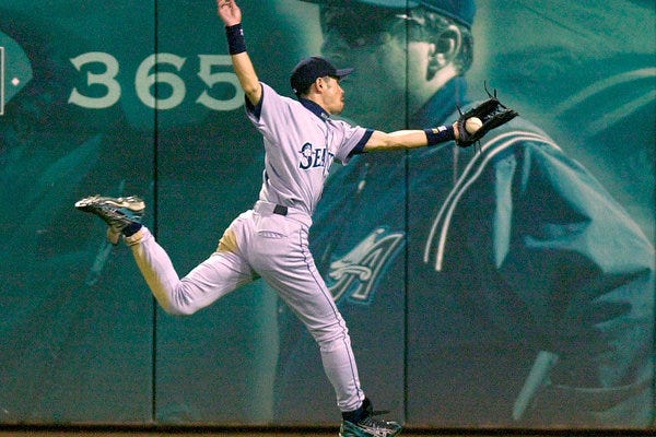 Ichiro Suzuki Is Not Baseball's Hit King. He Is So Much More. - The New  York Times