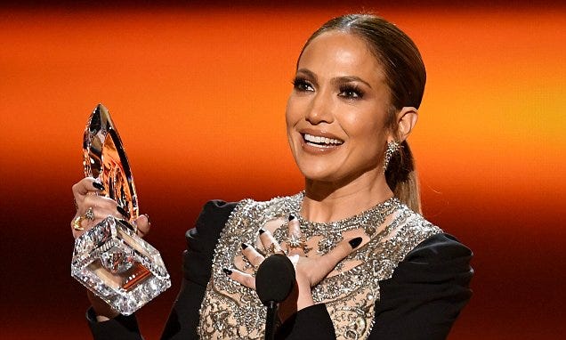 jennifer lopez wardrobe malfunction