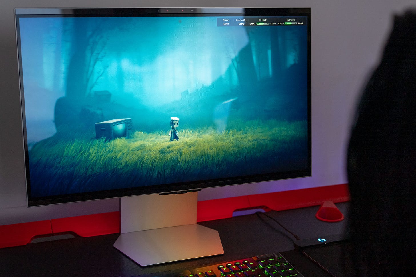 Samsung Odyssey 3D G90XF gaming monitor review