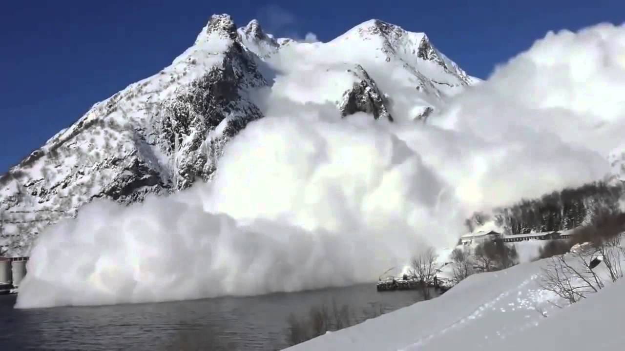 Giant avalanche