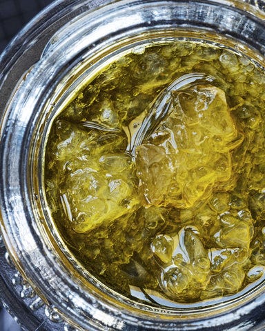 Live resin diamonds are the THCa crystals that form in live resin terpene sauce.