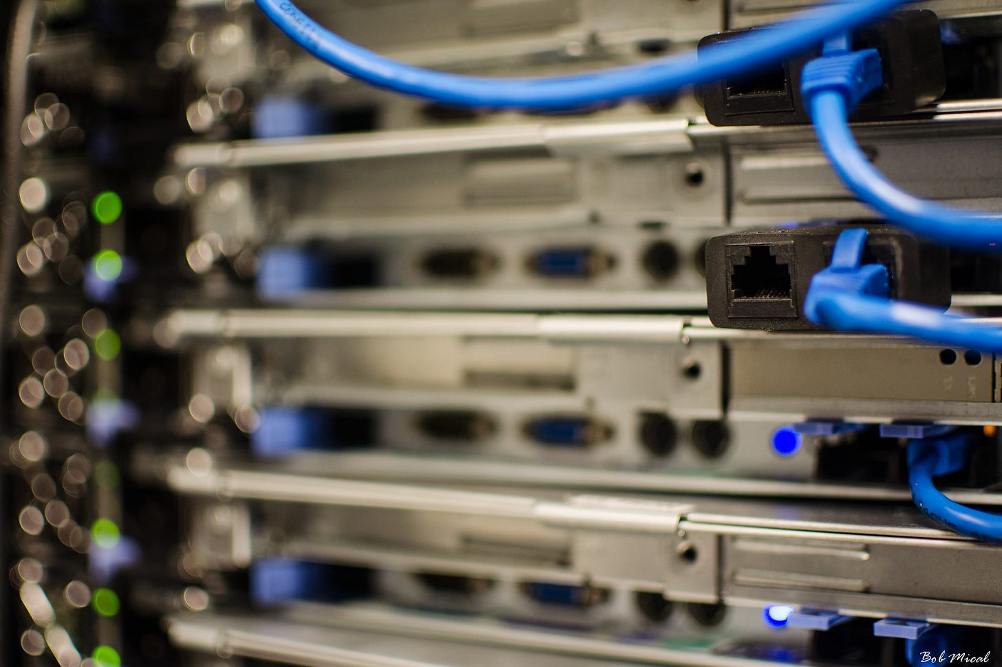 Data center wiring Data center wiring