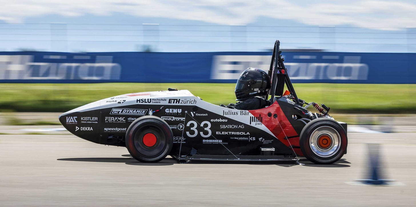 The hand-built electric racing car "mythen"