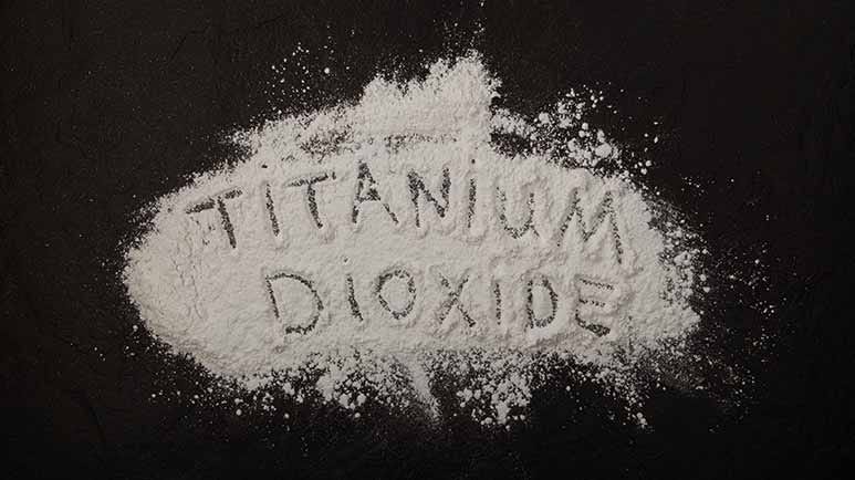 titanium dioxide in food