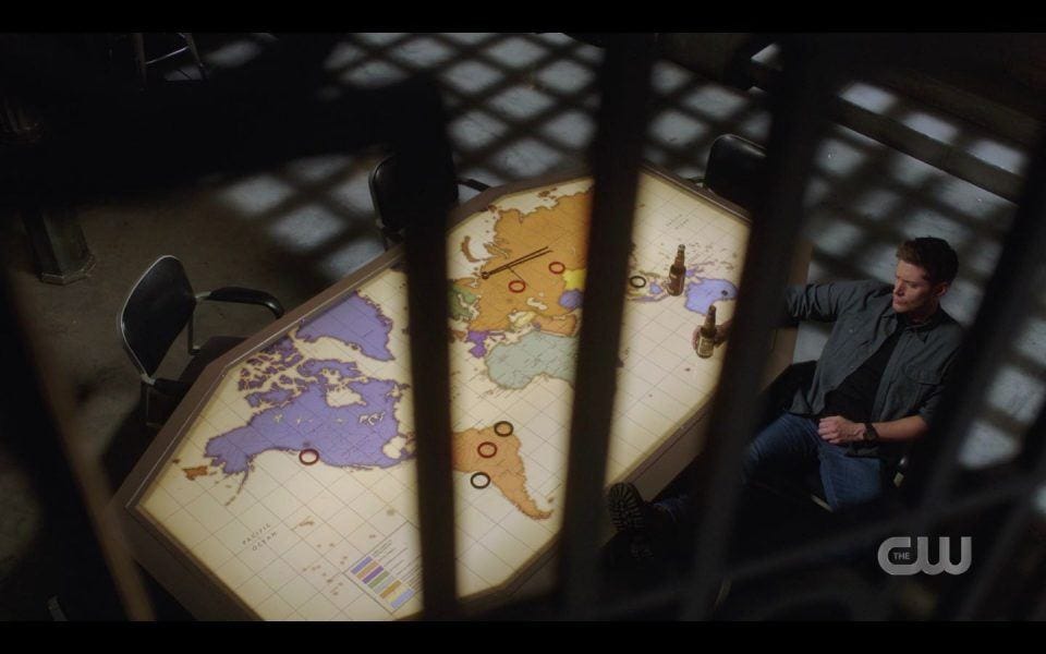 SPN Dean Winchester trapped in by shadow bars 1506