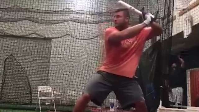 tim tebow trying baseball badly