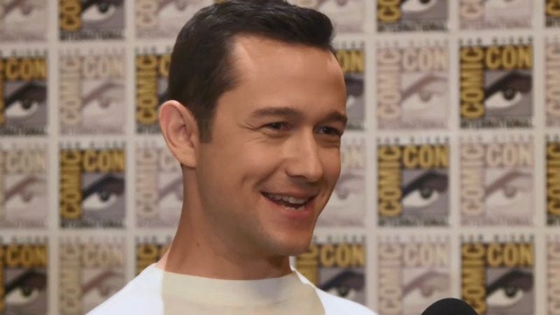 joseph gordon levitt comic con smile