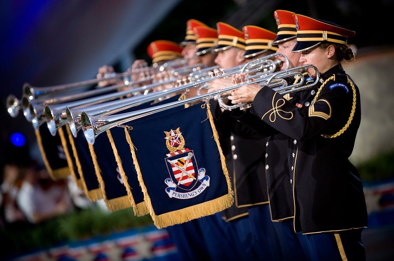 trumpeters,heralds,soldiers,army,music,performance,brass,instruments,announce,horns,loud,ceremony,trumpets,play,blare,uniforms,fanfare,free pictures, free photos, free images, royalty free, free illustrations, public domain
