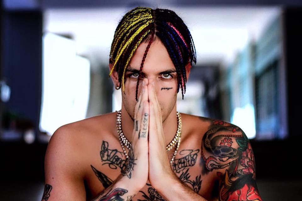 Achille Lauro: il primo che "quello che dice lo ha fatto" - Lo Sbuffo