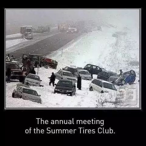 A photo of several cars off the road in a snowy ditch. The caption reads “The annual meeting of the Summer Tires Club.”