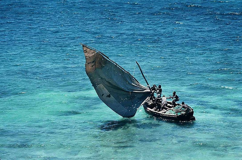 File:Mozambique - traditional sailboat.jpg