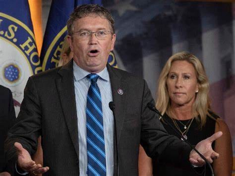 Thomas Massie Joins MTG's Motion to Vacate as Opposition to Mike Johnson Grows over Ukraine