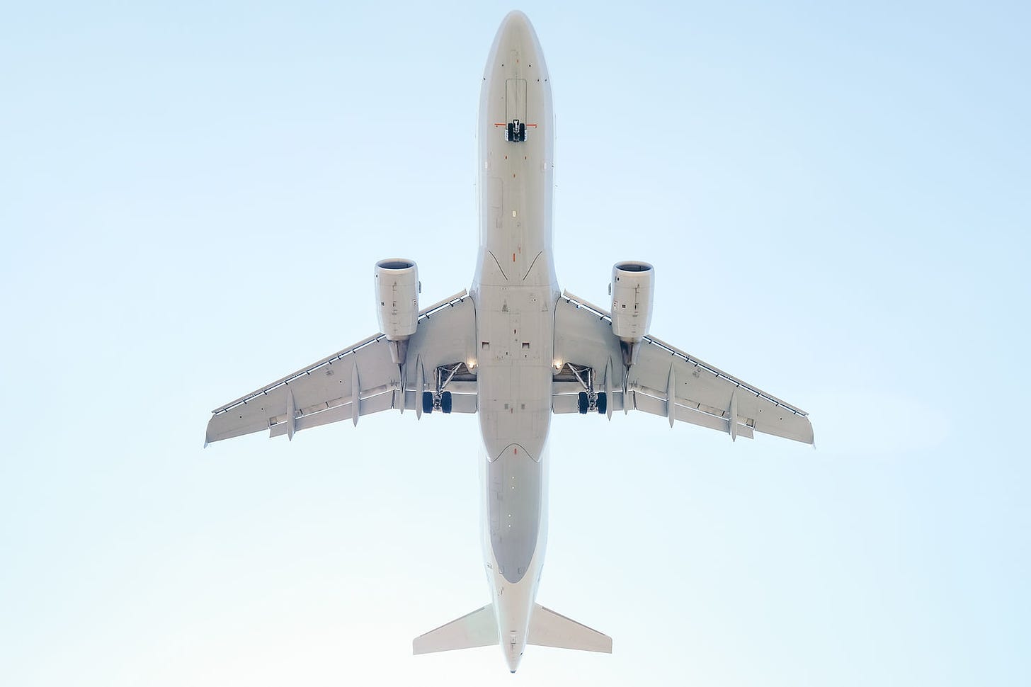 Aeroplane in flight seen from the ground
