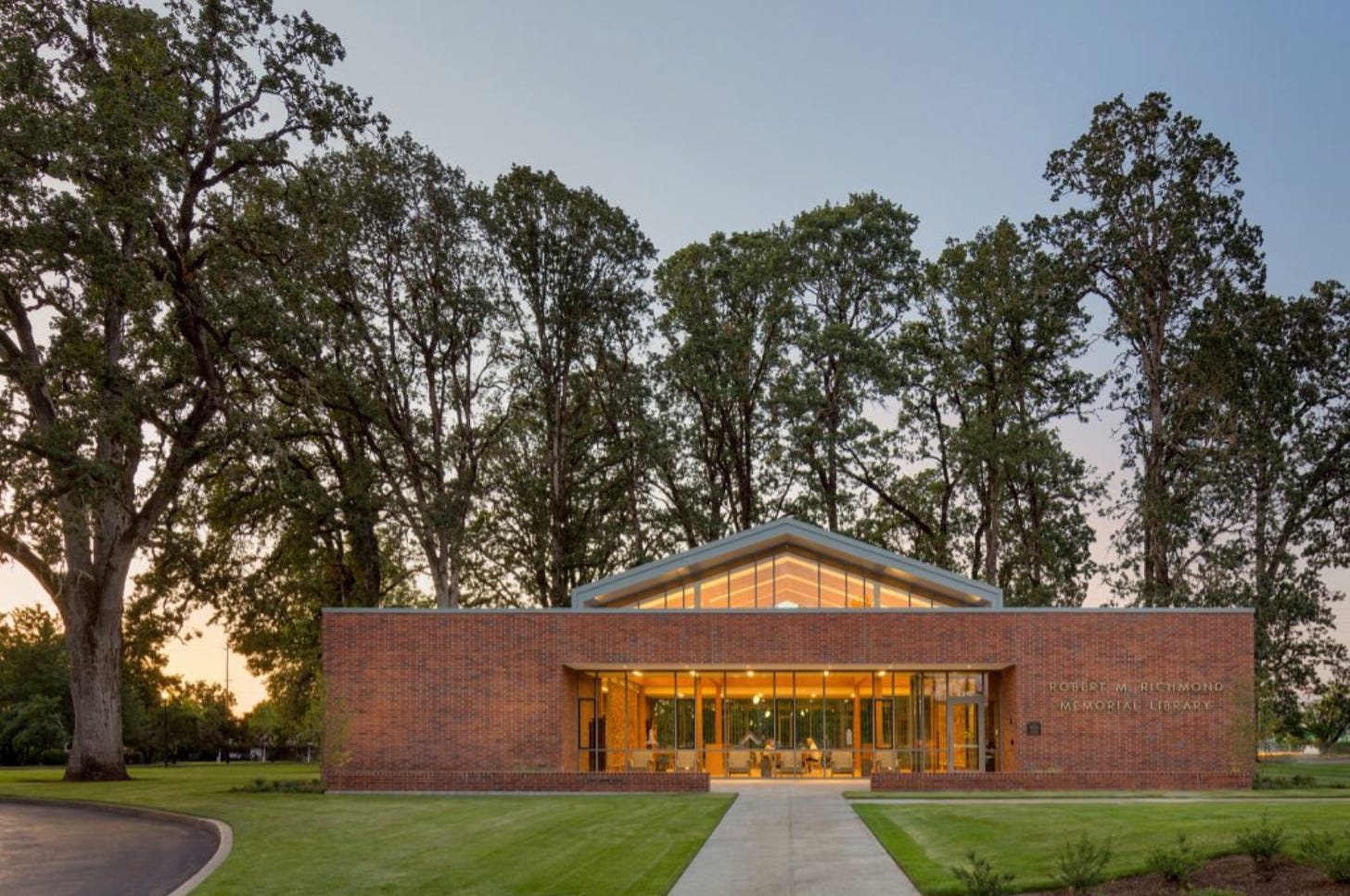 Robert M Richmond Memorial Library, Forest Grove, Oregon