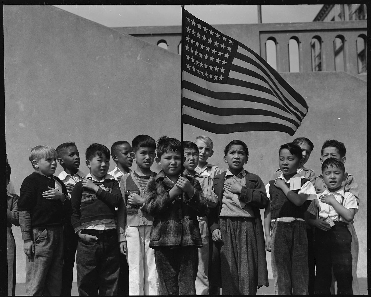 File:San Francisco, California. Flag of allegiance pledge at Raphael Weill  Public School, Geary and Buch . . . - NARA - 537476.jpg - Wikimedia Commons