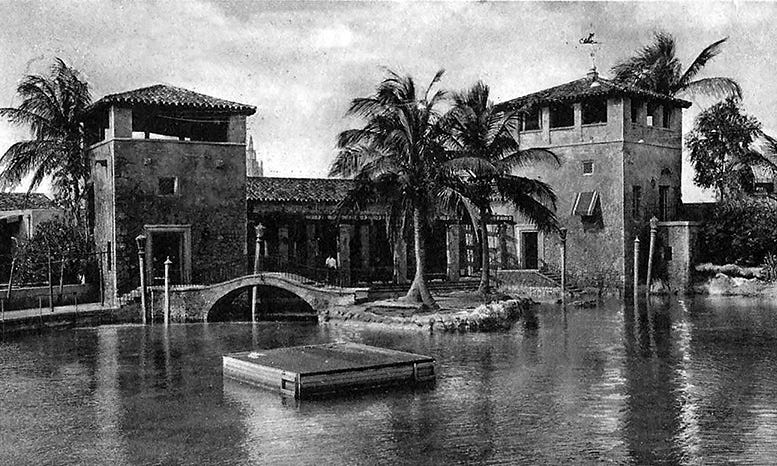 Postcard of the Venetian Pool.