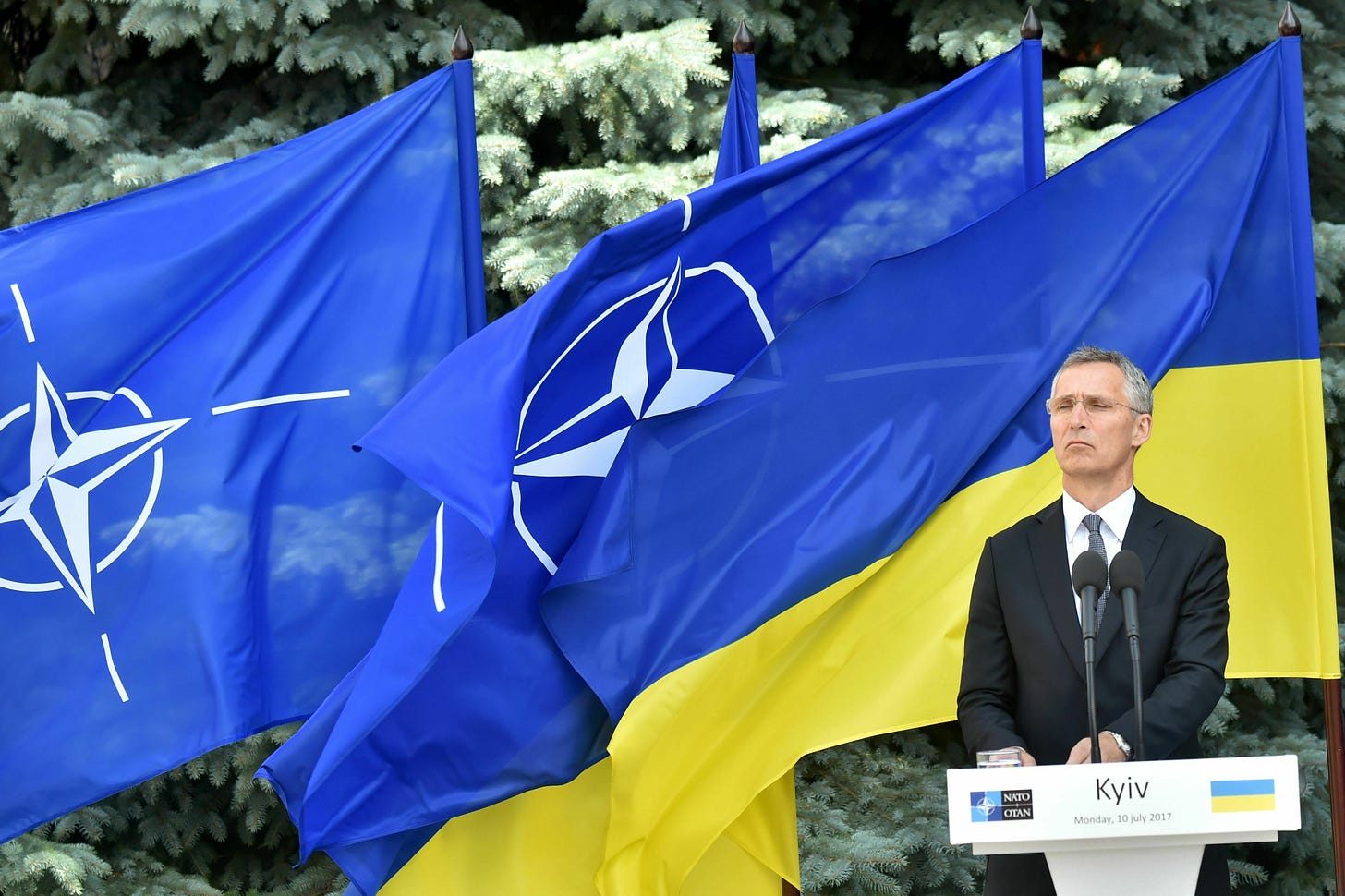 NATO allies divided on what happens after the Ukraine war : NPR