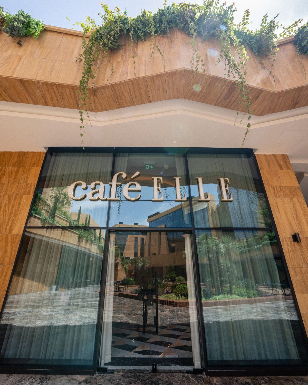 The First Café Elle Opens in Saudi Arabia